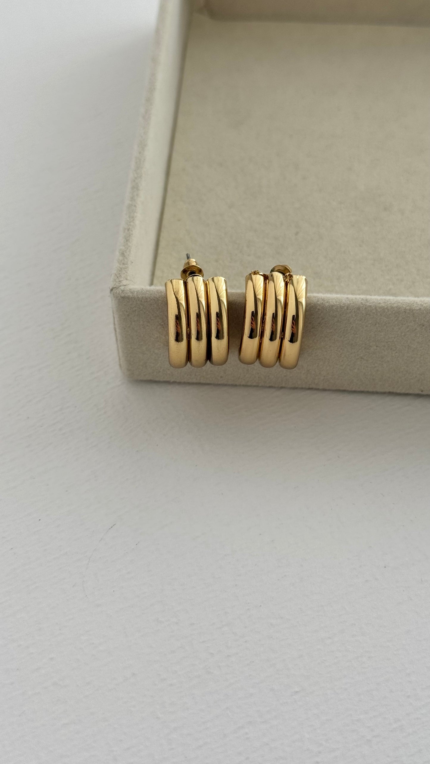 Üçlü Halka Gold Küpe