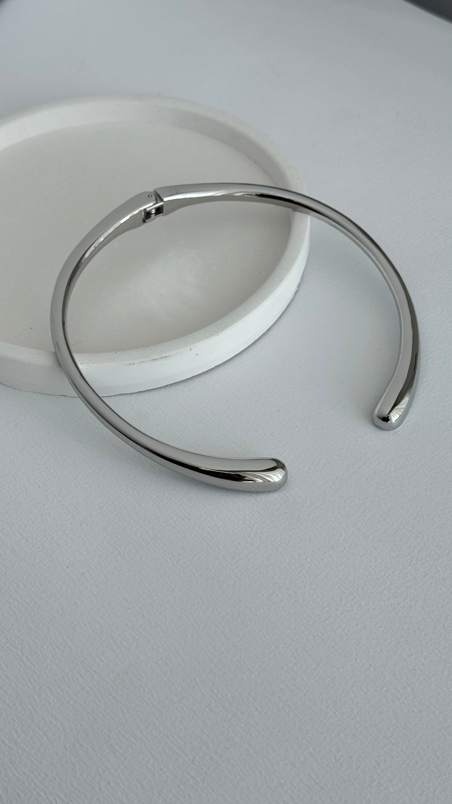Marka Model Damla Choker Kolye