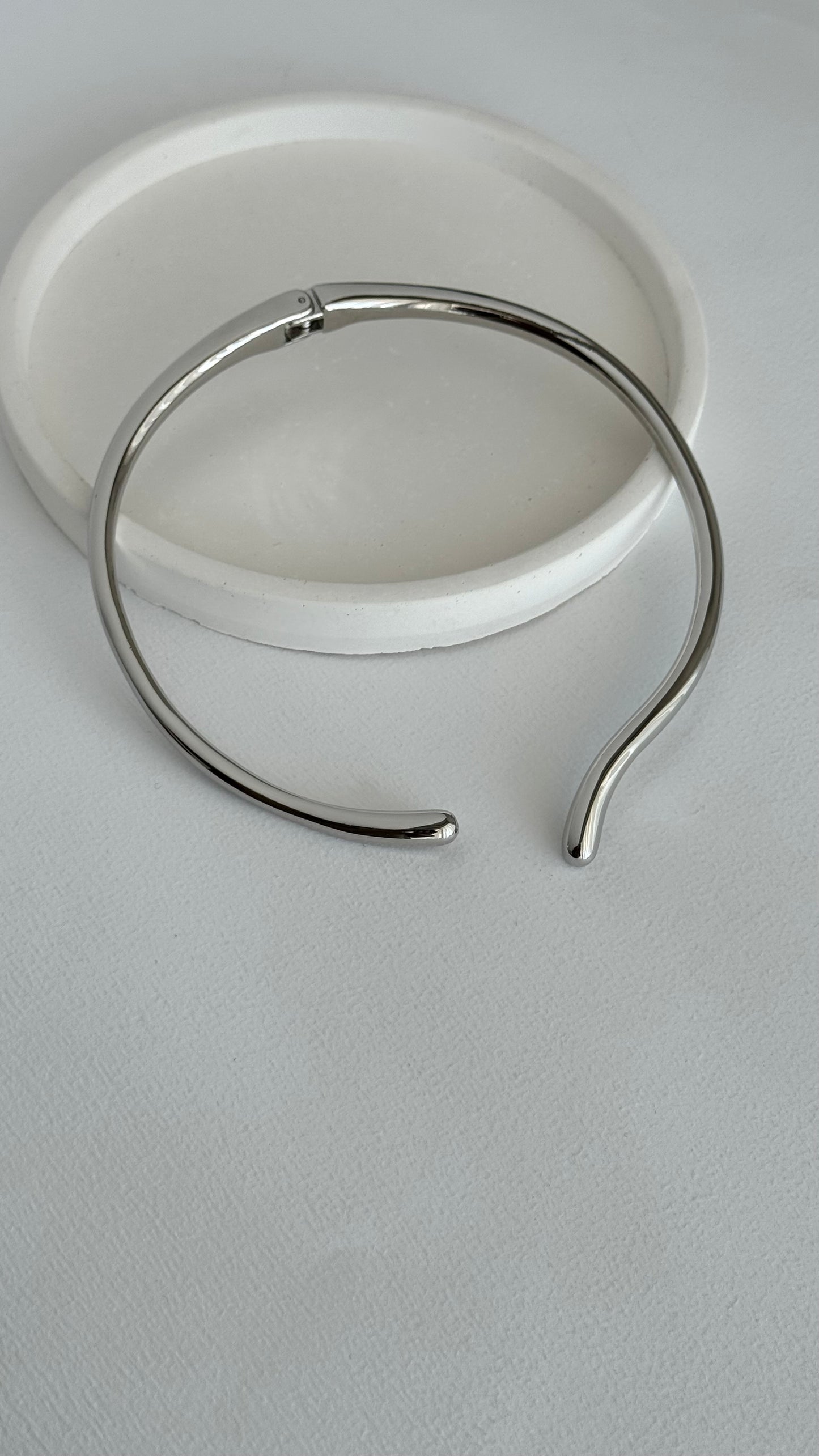 Özel Seri Asimetrik Choker Kolye