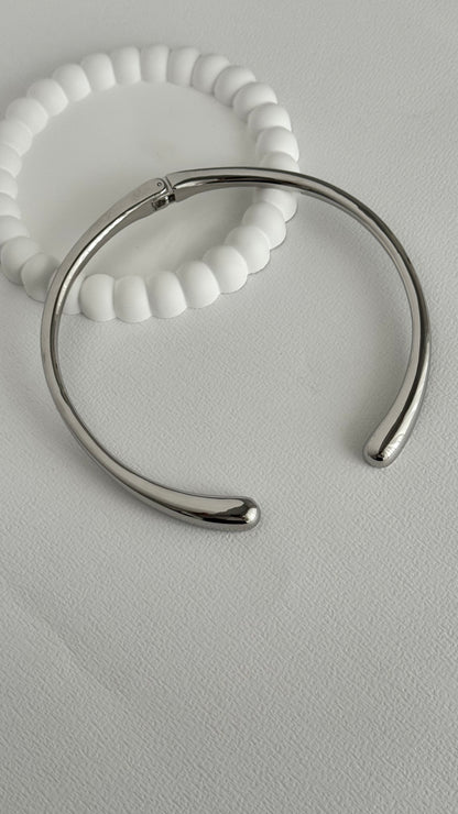 Marka Model Damla Choker Kolye