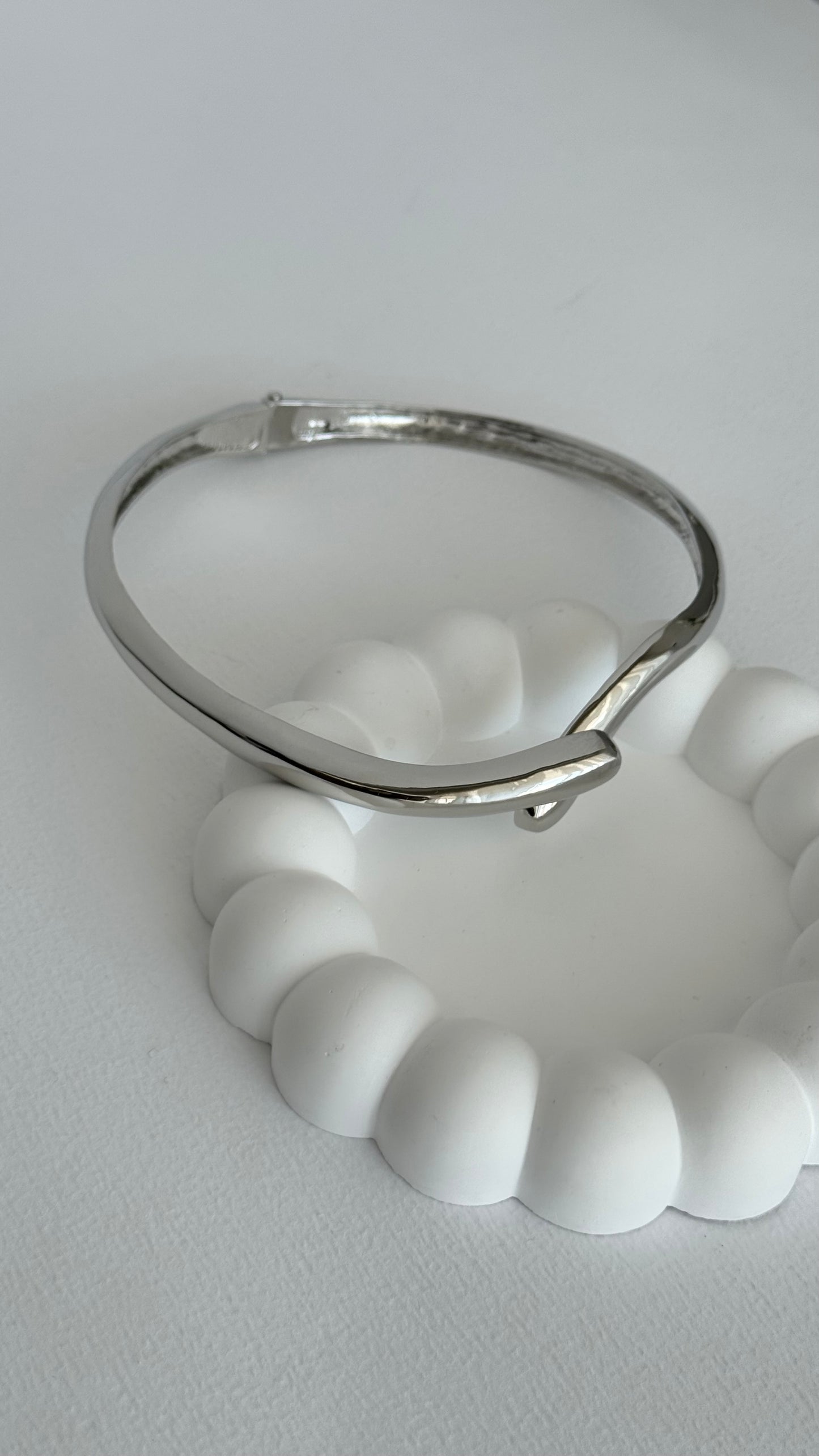 Minimal Hat Choker Kolye