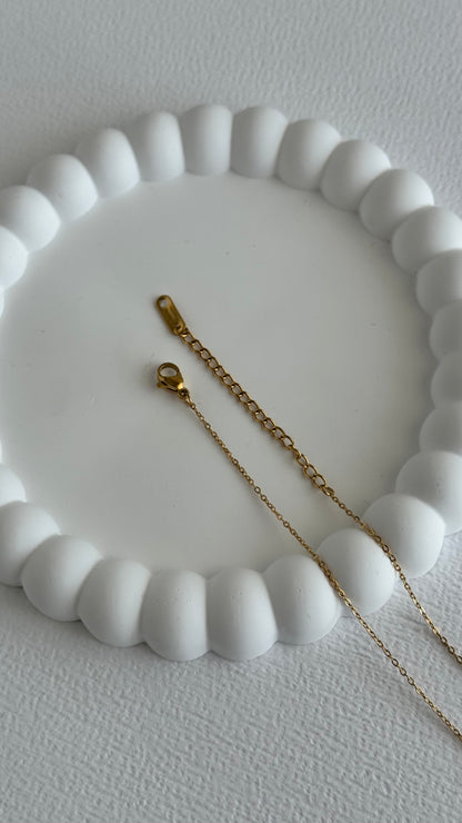 Gold Işıltılı Y Kolye