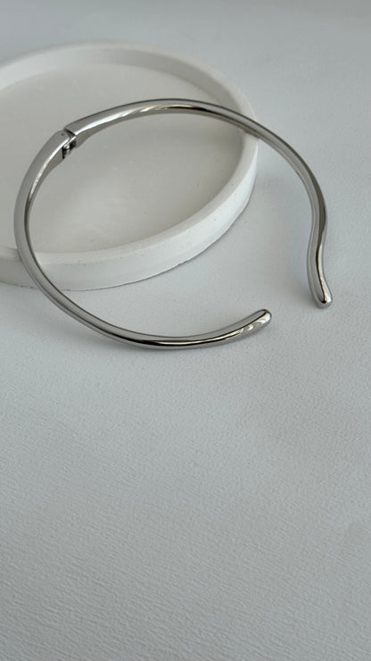 Özel Seri Asimetrik Choker Kolye
