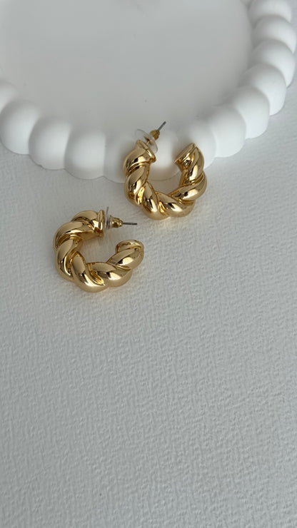 Kalın Burgu Tasarım Gold Küpe