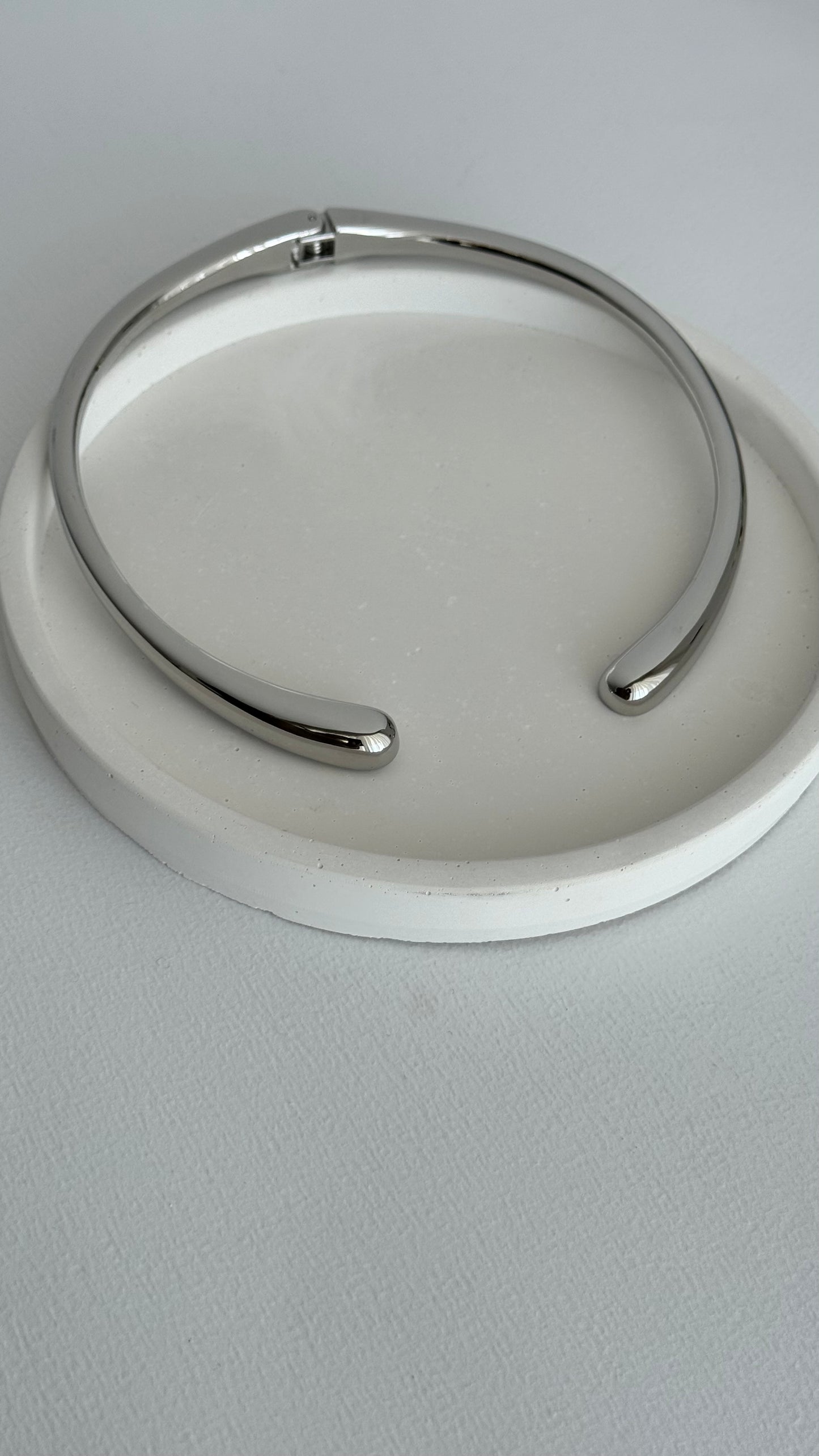 Marka Model Damla Choker Kolye