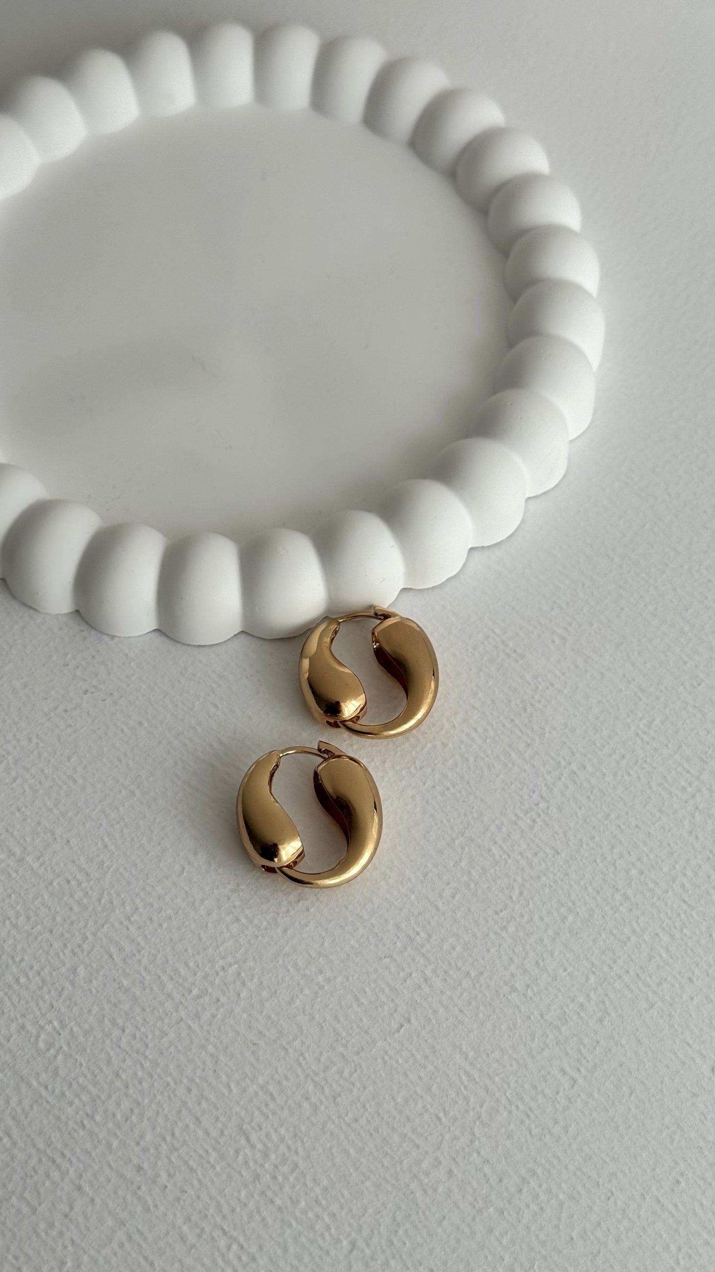 Damla Halka Tasarım Gold Küpe