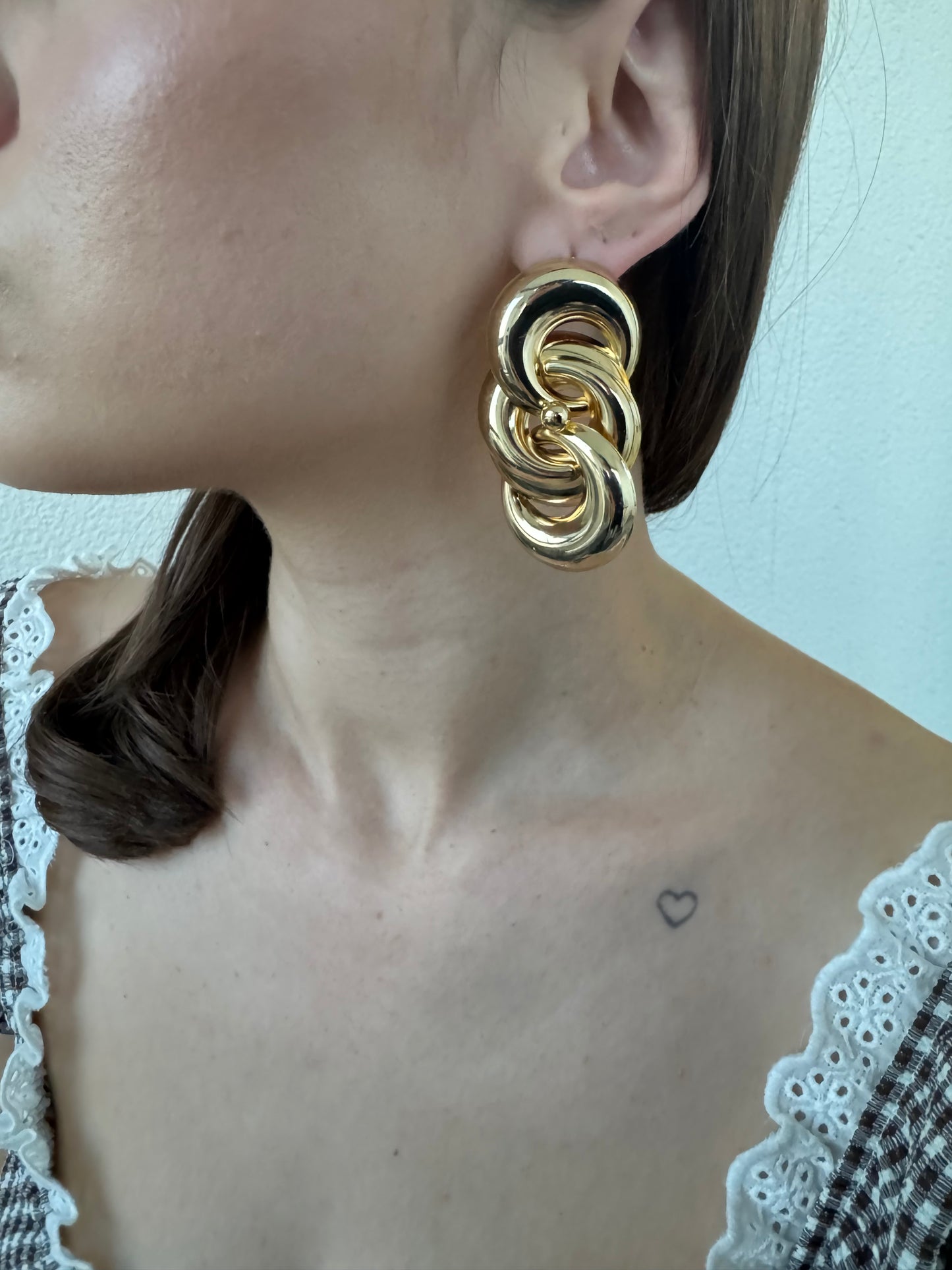 İç içe Üç Halka Tasarım Gold Küpe