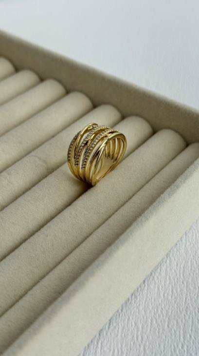 ÖZEL SERİ ZİRKON TAŞ GEOMETRİK TASARIM GOLD YÜZÜK